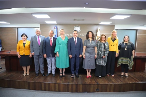 Entre avances y retos, RD alcanza puntuación de 49.2 en el Índice de Paridad Política