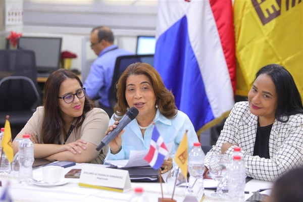 Mesa de Inclusión de la JCE presenta proyecto de la nueva cédula a entidades que trabajan con la discapacidad