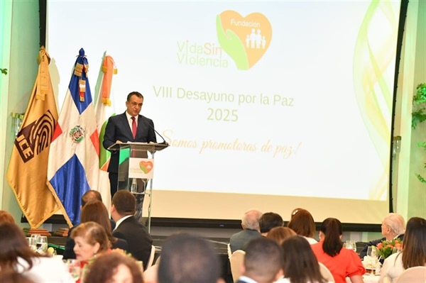 Presidente de la JCE llama a ejercer masculinidad responsable y educar sin violencia